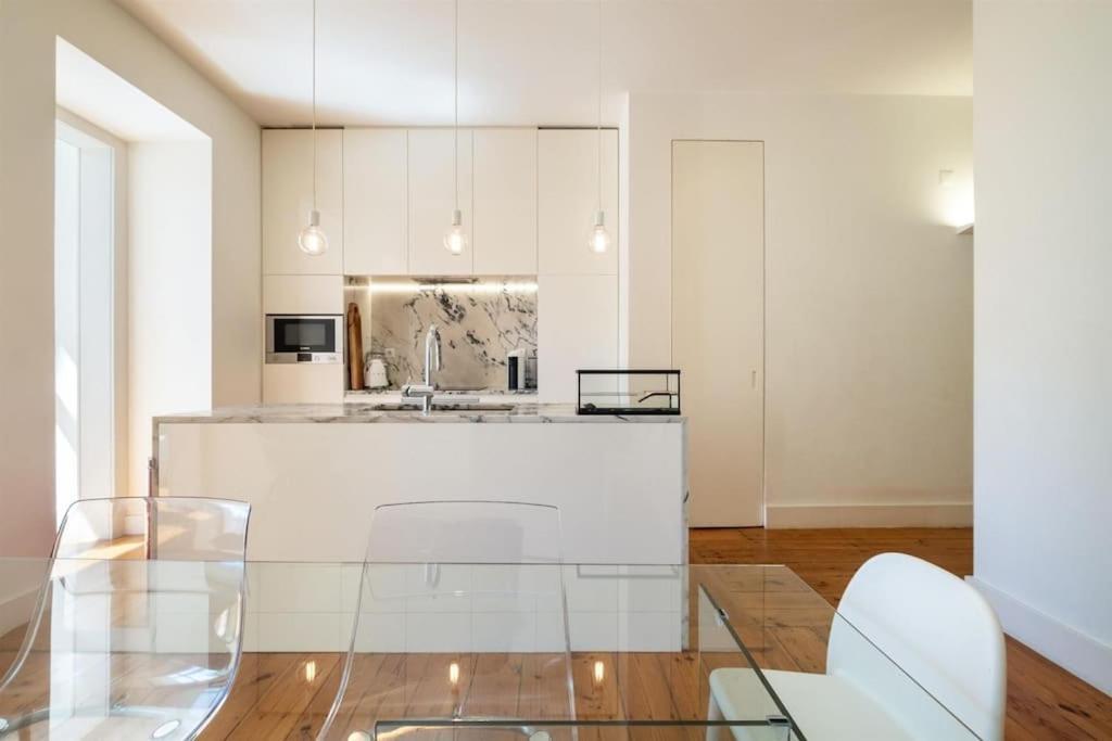 With Terrace 5 Minutes From Marques De Pombal Apartment