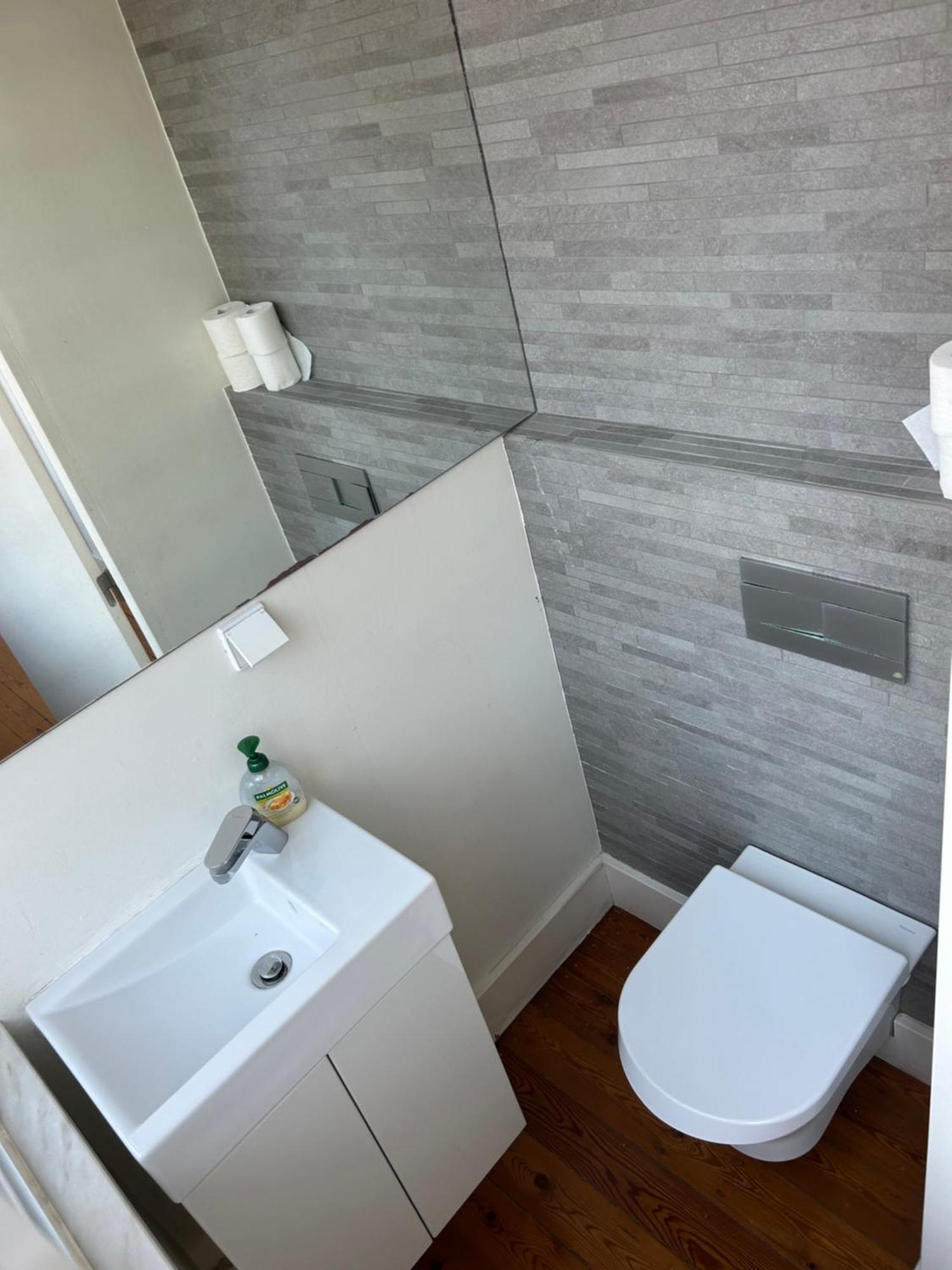 Appartement With Terrace 5 Minutes From Marques De Pombal *