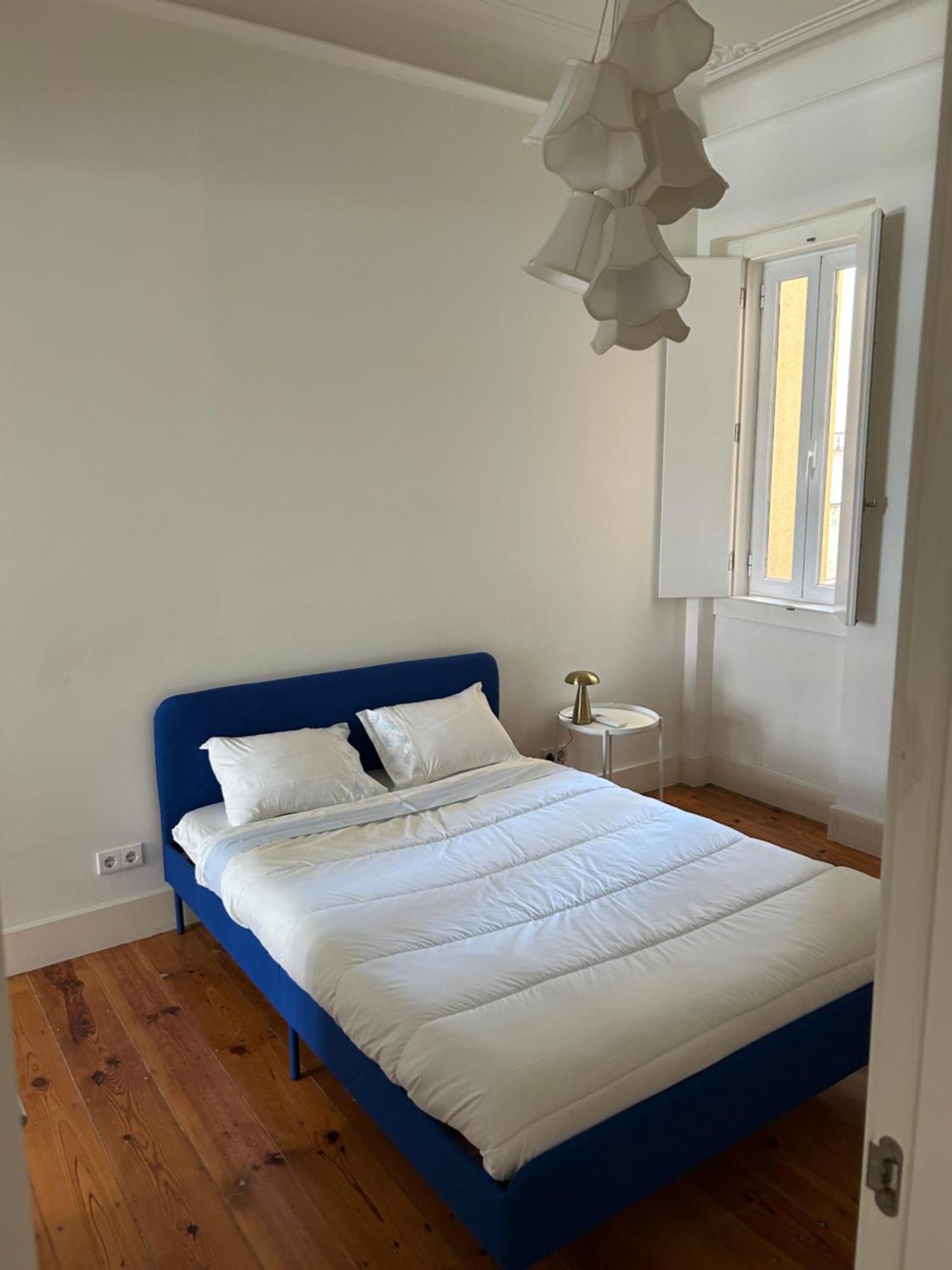 Apartment With Terrace 5 Minutes From Marques De Pombal Lissabon